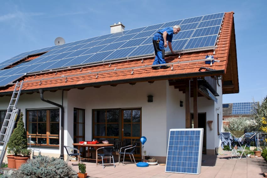 Photovoltaik für Einfamilienhäuser mit Stromspeicher und intelligenter Energienutzung